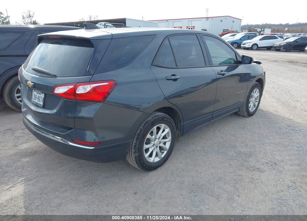 2018 CHEVROLET EQUINOX LS VIN: 2GNAXHEV9J6352156