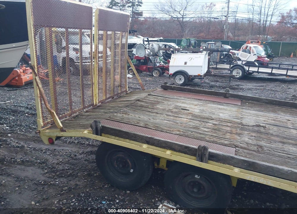 1996 CENTREVILLE TAG --- VIN: 1C9ST2021T1193037