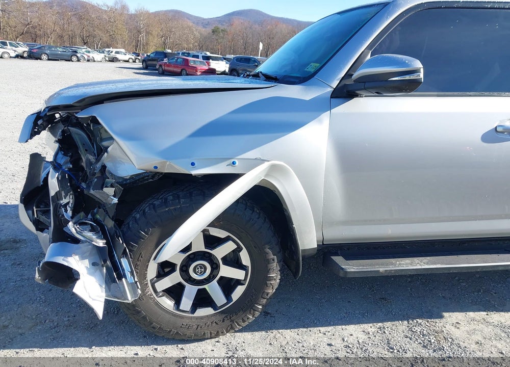 2020 TOYOTA 4RUNNER SR5 PREMIUM VIN: JTEBU5JR8L5785653