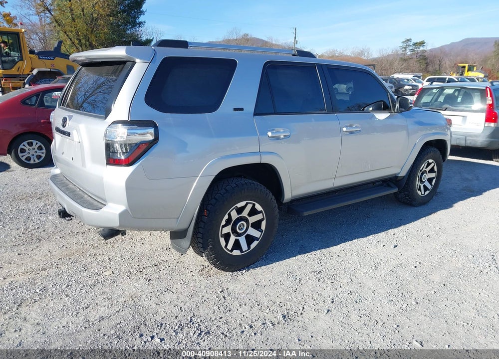 2020 TOYOTA 4RUNNER SR5 PREMIUM VIN: JTEBU5JR8L5785653
