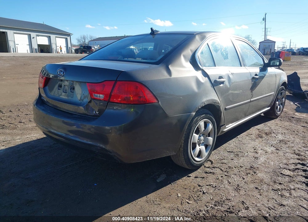 2009 KIA OPTIMA LX VIN: KNAGE228695281040