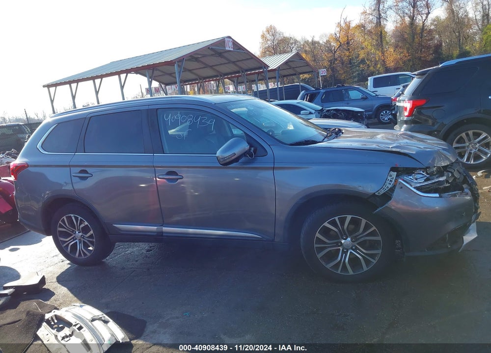 2018 MITSUBISHI OUTLANDER VIN: JA4AD3A30JJ006048