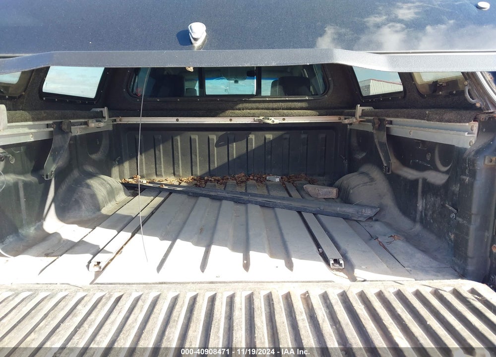 2004 NISSAN TITAN LE VIN: 1N6AA07BX4N541099