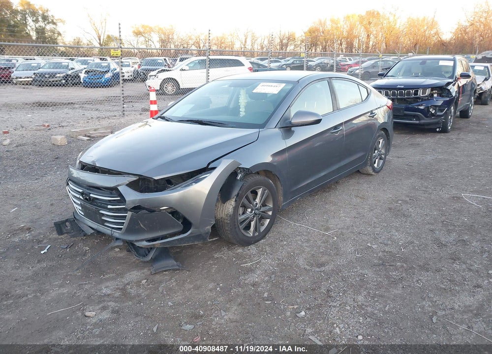 2018 HYUNDAI ELANTRA VIN: 5NPD84LF1JH341266