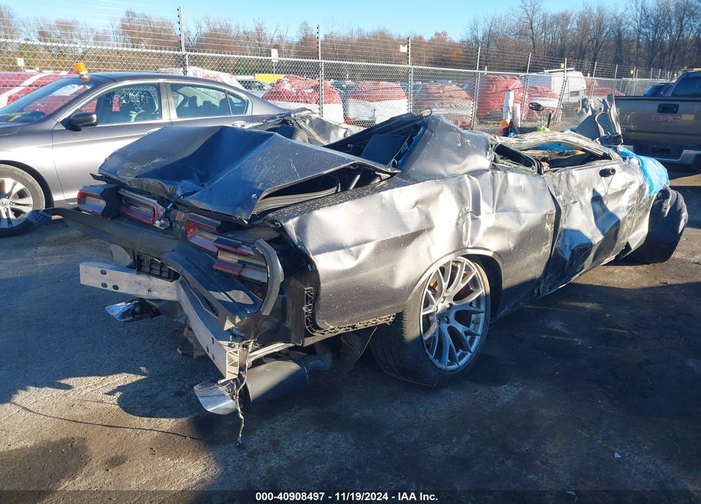 2016 DODGE CHALLENGER SRT 392 VIN: 2C3CDZDJ8GH164728