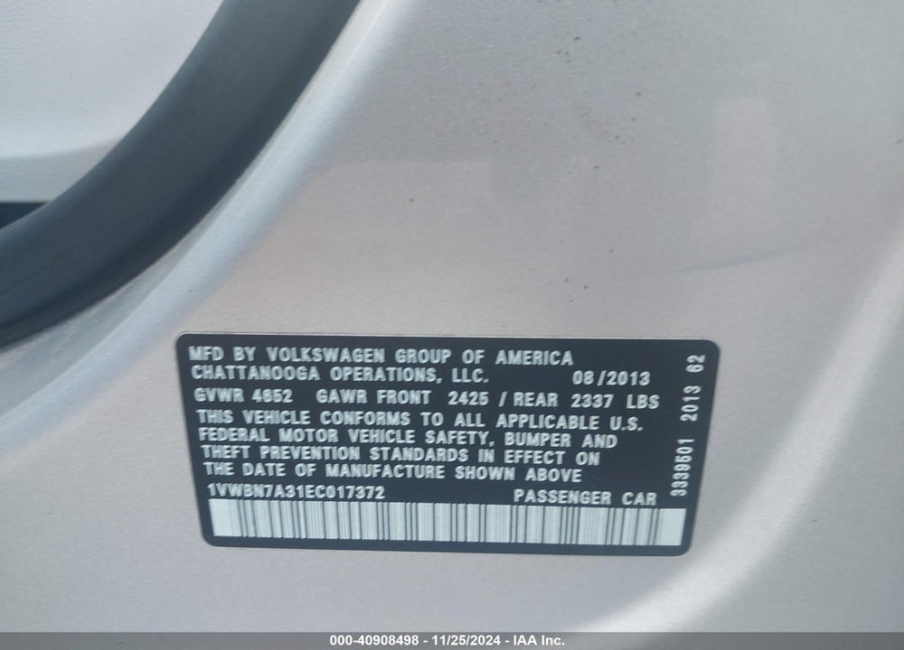2014 VOLKSWAGEN PASSAT 2.0L TDI SE VIN: 1VWBN7A31EC017372
