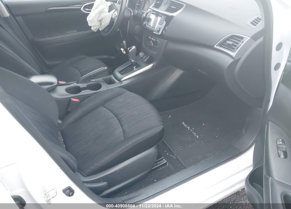 2018 NISSAN SENTRA VIN: 3N1AB7AP5JY322310
