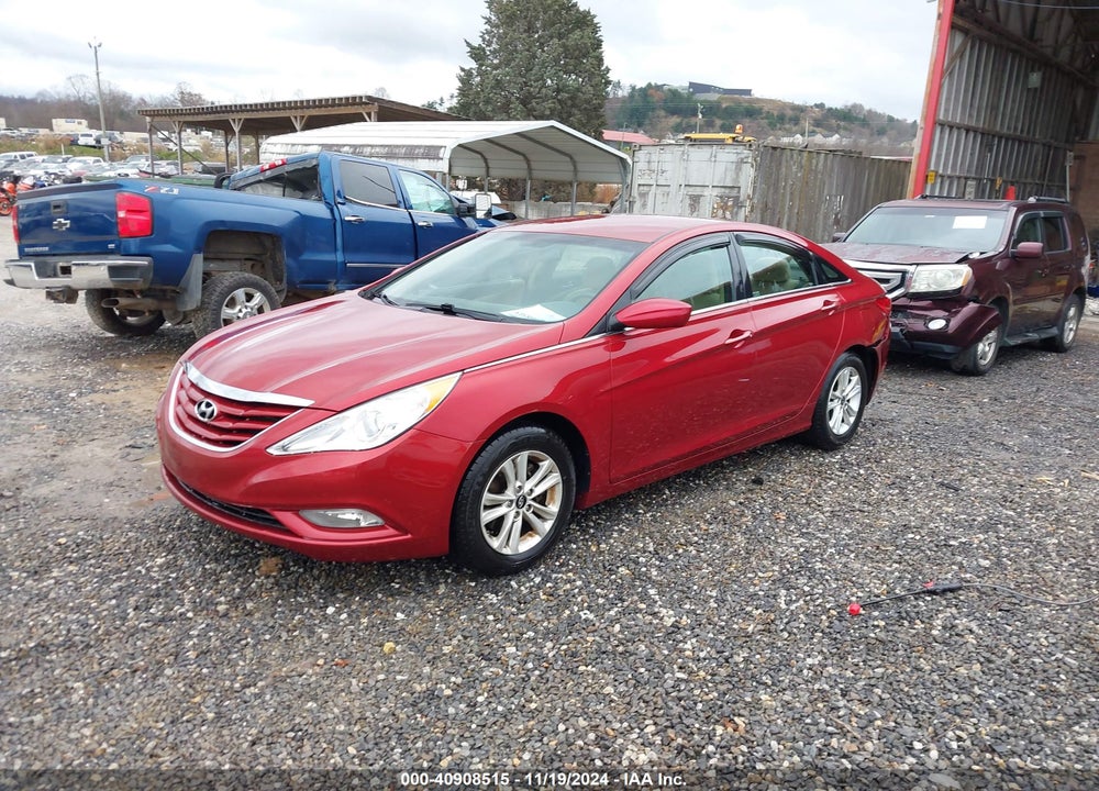 2013 HYUNDAI SONATA GLS VIN: 5NPEB4AC2DH748337