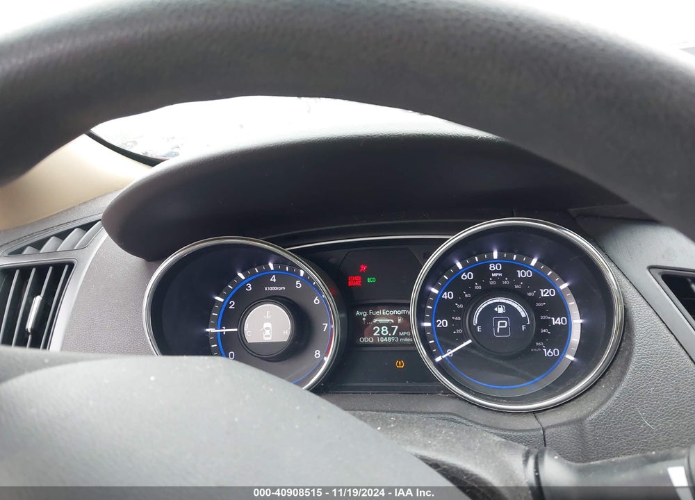 2013 HYUNDAI SONATA GLS VIN: 5NPEB4AC2DH748337