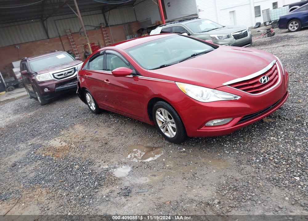2013 HYUNDAI SONATA GLS VIN: 5NPEB4AC2DH748337