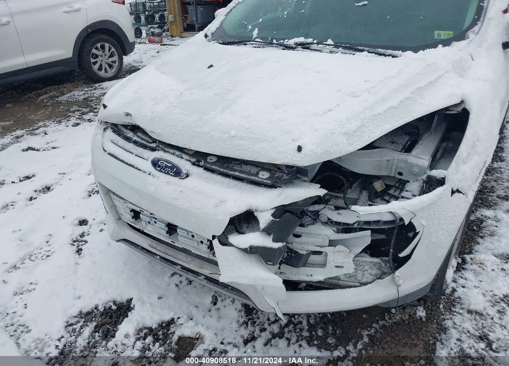 2016 FORD ESCAPE SE VIN: 1FMCU9GX2GUA68937