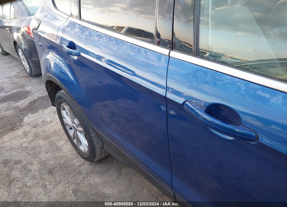 2018 FORD ESCAPE SE VIN: 1FMCU0GD8JUA75271