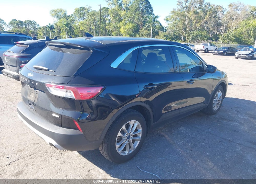 2020 FORD ESCAPE SE VIN: 1FMCU0G62LUA83063