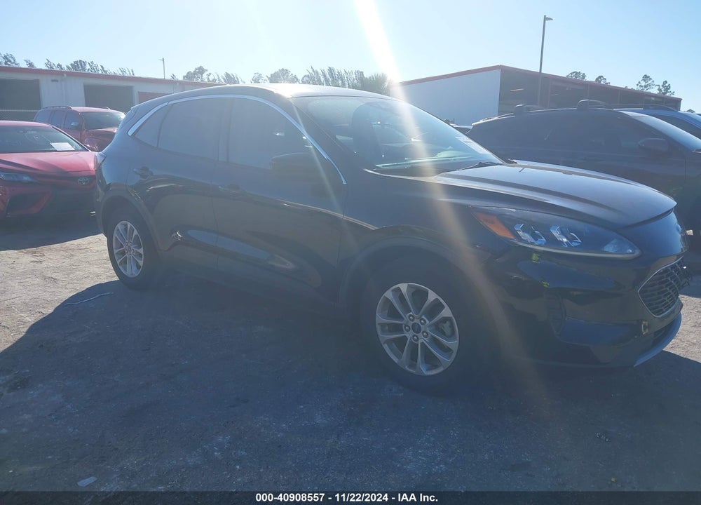 2020 FORD ESCAPE SE VIN: 1FMCU0G62LUA83063