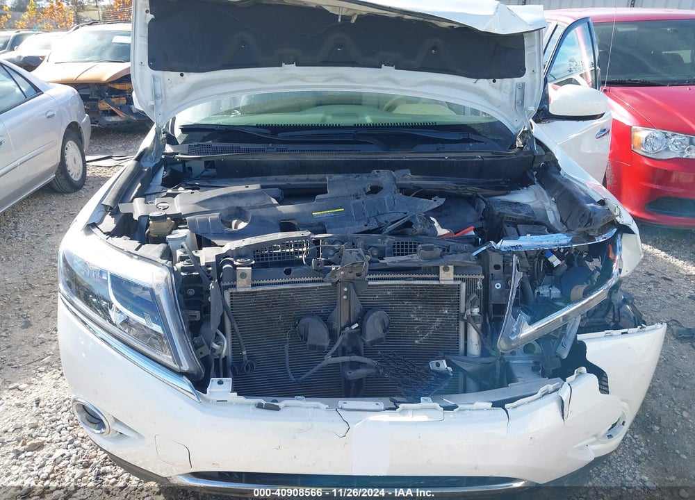 2015 NISSAN PATHFINDER SL VIN: 5N1AR2MN8FC711265