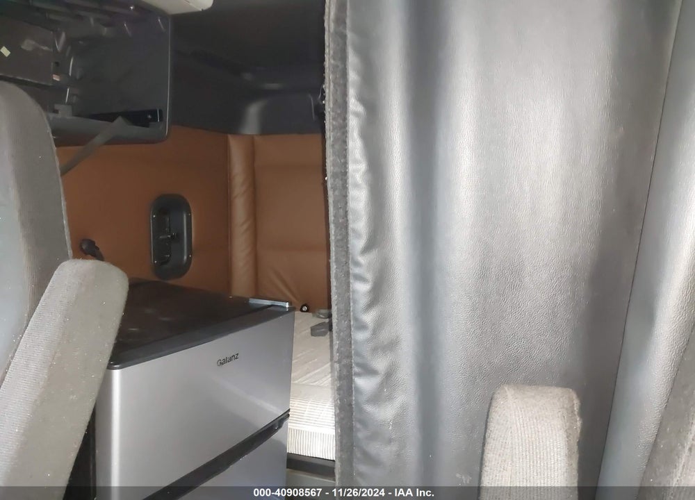 2019 FREIGHTLINER NEW CASCADIA 126 VIN: 3AKJHHDR5KSKC2872