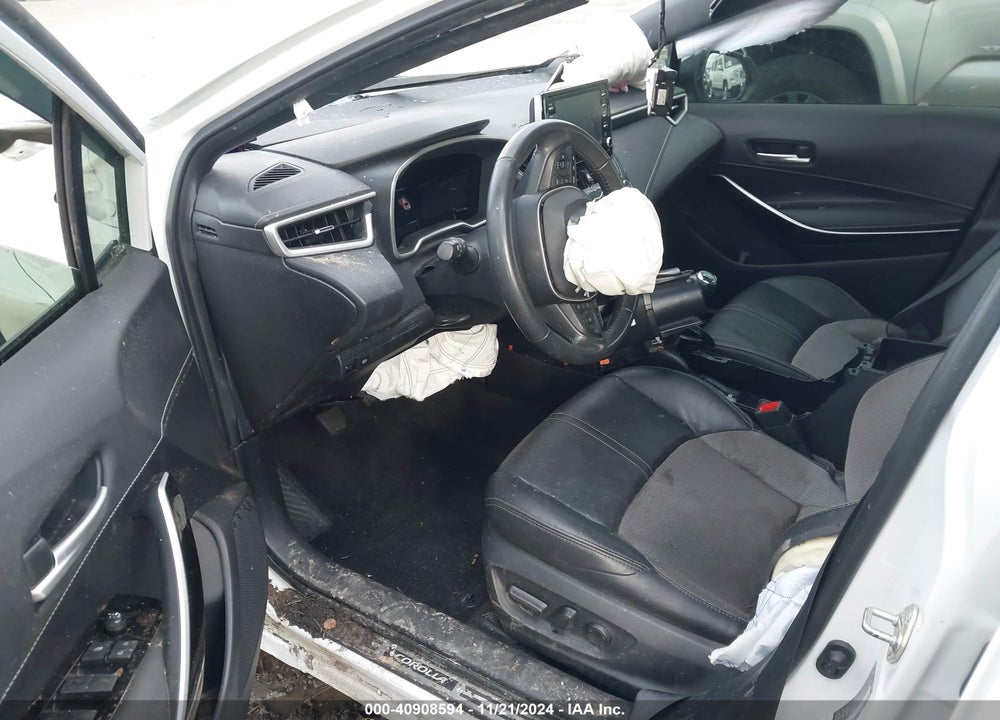 2022 TOYOTA COROLLA XSE VIN: JTNA4MBE9N3175230