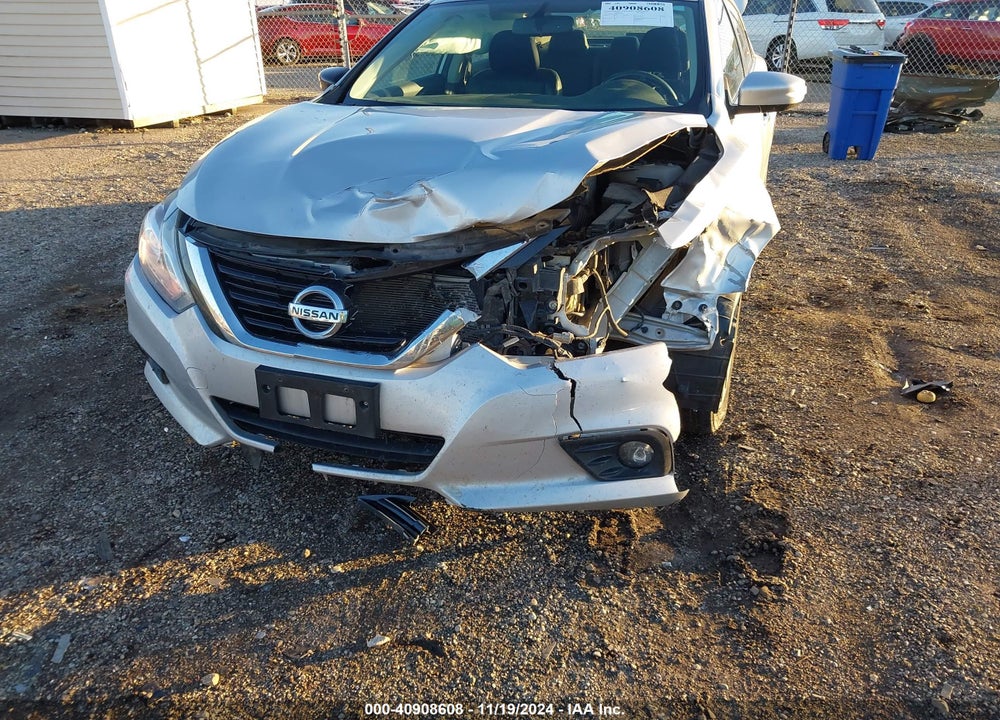 2017 NISSAN ALTIMA VIN: 1N4AL3AP5HC252514