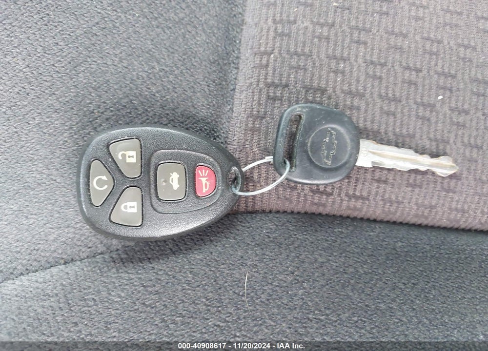 2012 CHEVROLET IMPALA LT VIN: 2G1WB5E34C1137240