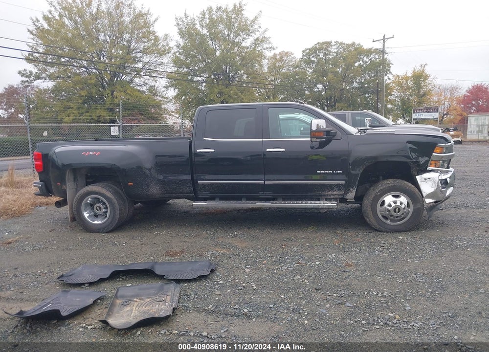 2018 CHEVROLET SILVERADO 3500HD LTZ VIN: 1GC4K0CY5JF164839