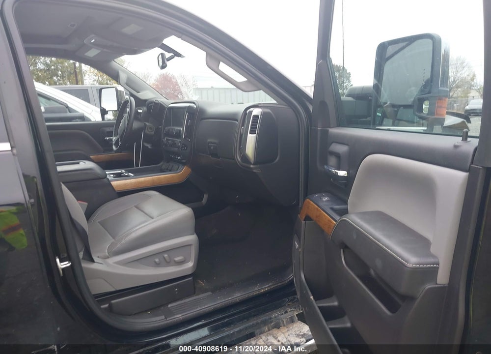 2018 CHEVROLET SILVERADO 3500HD LTZ VIN: 1GC4K0CY5JF164839