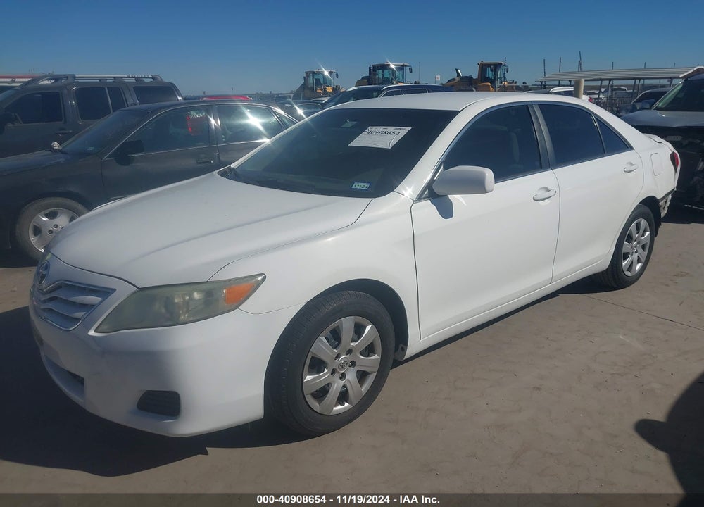 2011 TOYOTA CAMRY LE VIN: 4T1BF3EK6BU656682