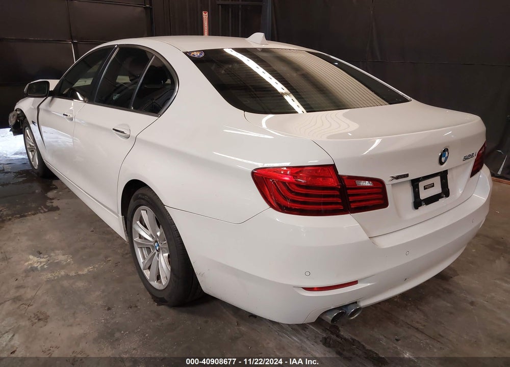 2016 BMW 528I XDRIVE VIN: WBA5A7C50GG149610