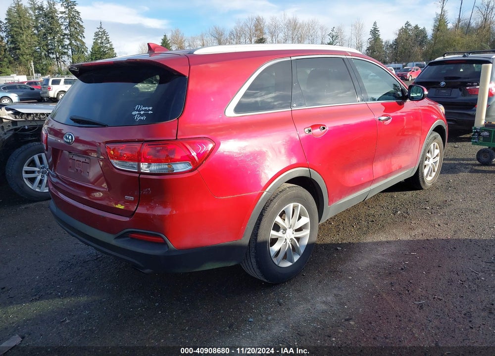 2017 KIA SORENTO 2.4L LX VIN: 5XYPG4A38HG267757
