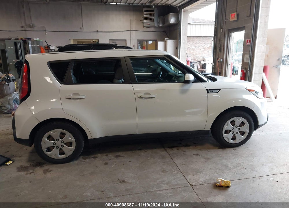 2015 KIA SOUL VIN: KNDJN2A24F7125326