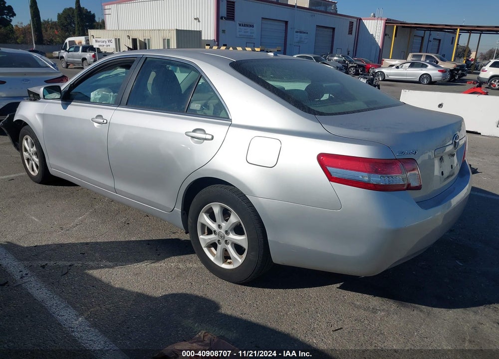 2011 TOYOTA CAMRY LE VIN: 4T4BF3EK8BR090031
