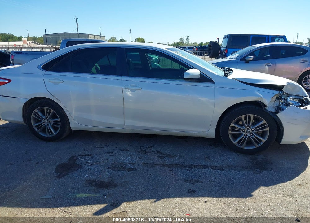 2015 TOYOTA CAMRY SE VIN: 4T1BF1FK3FU084785