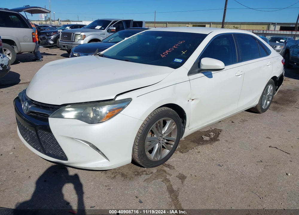 2015 TOYOTA CAMRY SE VIN: 4T1BF1FK3FU084785