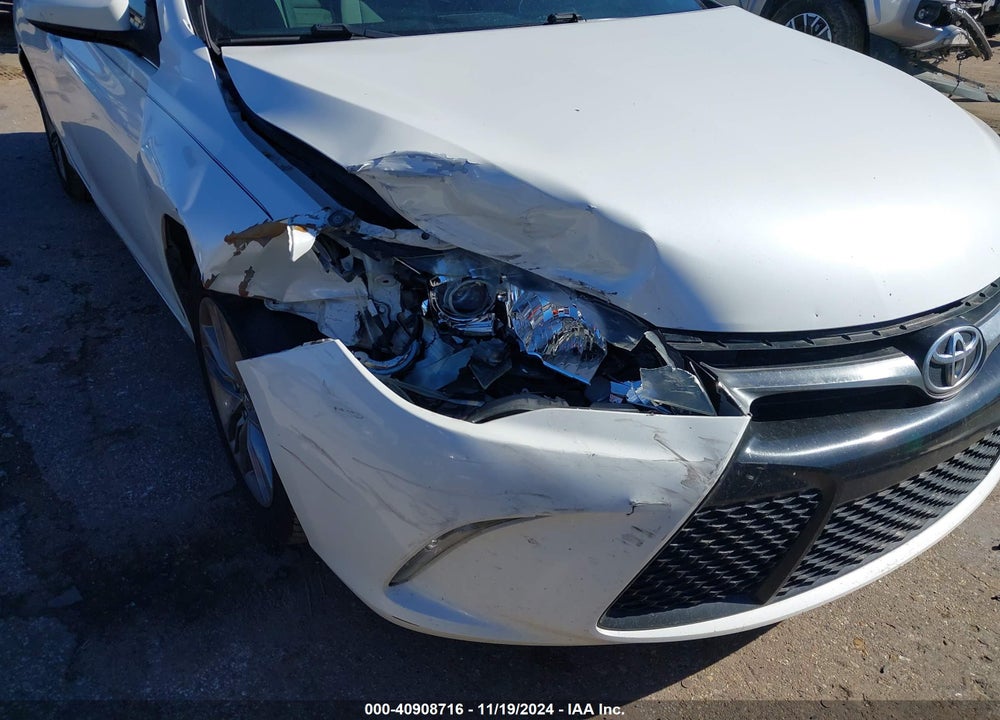 2015 TOYOTA CAMRY SE VIN: 4T1BF1FK3FU084785