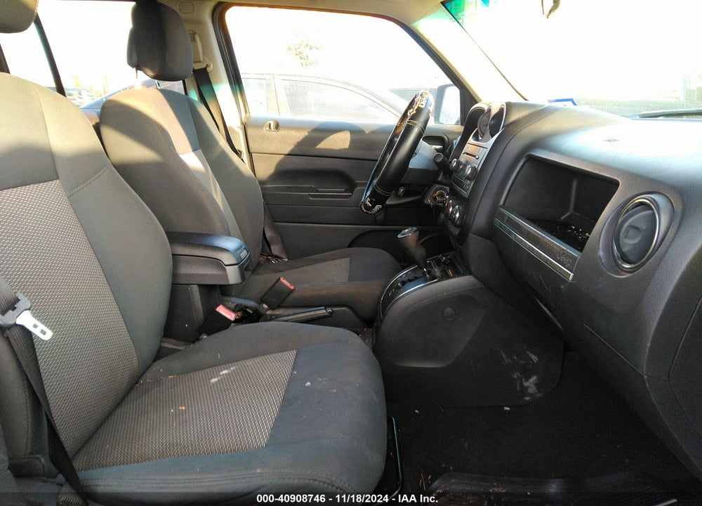 2010 JEEP PATRIOT SPORT VIN: 1J4NT2GA4AD639445