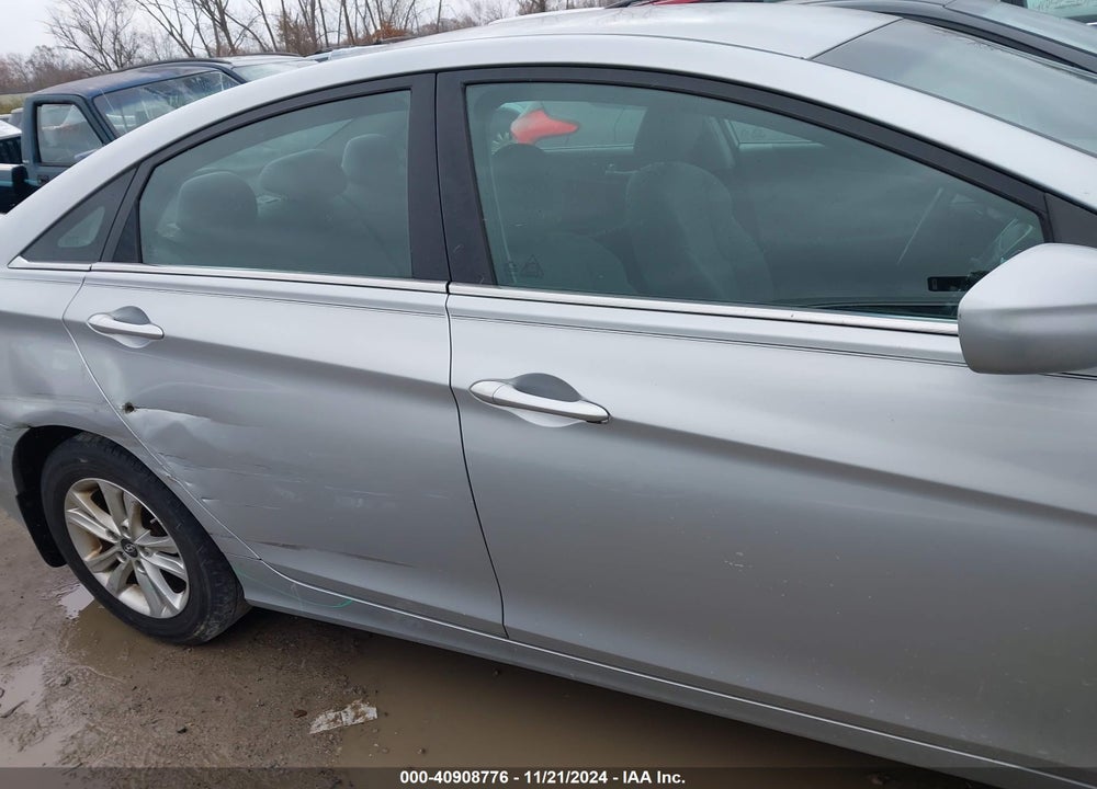 2013 HYUNDAI SONATA GLS VIN: 5NPEB4AC3DH787289