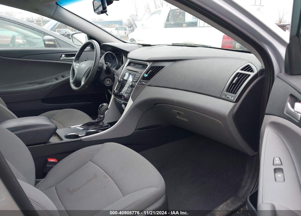 2013 HYUNDAI SONATA GLS VIN: 5NPEB4AC3DH787289