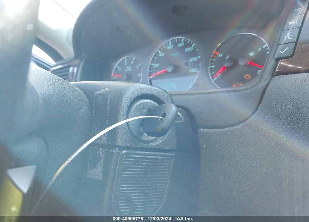 2010 CHEVROLET IMPALA LT VIN: 2G1WB5EK2A1216815