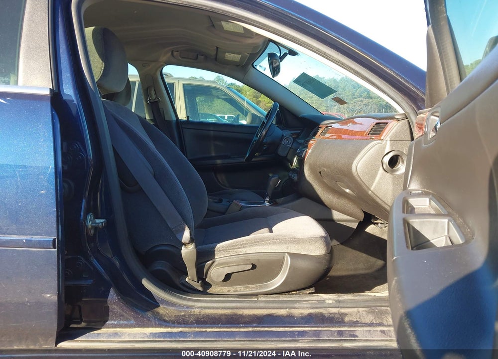 2010 CHEVROLET IMPALA LT VIN: 2G1WB5EK2A1216815