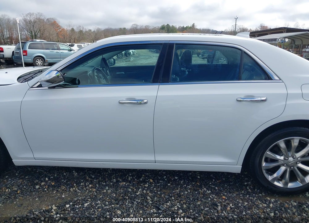 2019 CHRYSLER 300 VIN: 2C3CCAKGXKH577948
