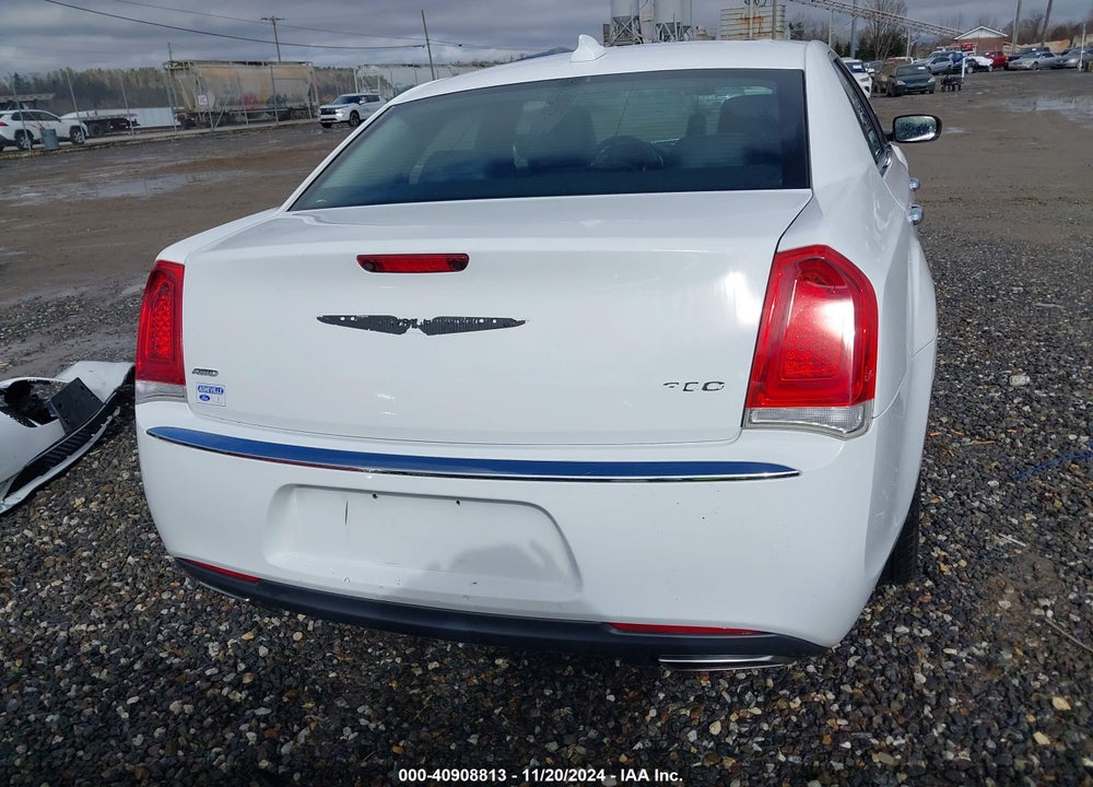 2019 CHRYSLER 300 VIN: 2C3CCAKGXKH577948