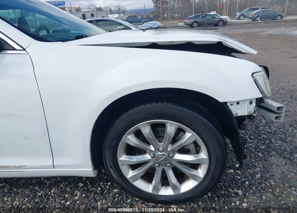 2019 CHRYSLER 300 VIN: 2C3CCAKGXKH577948