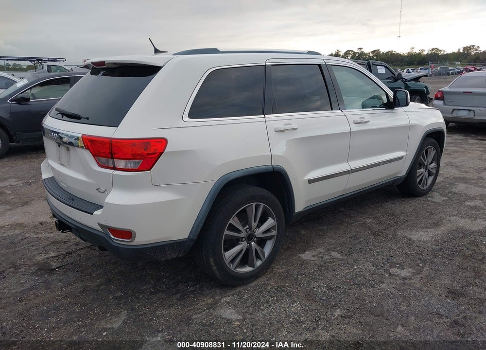 2012 JEEP GRAND CHEROKEE LAREDO VIN: 1C4RJEAT5CC282231