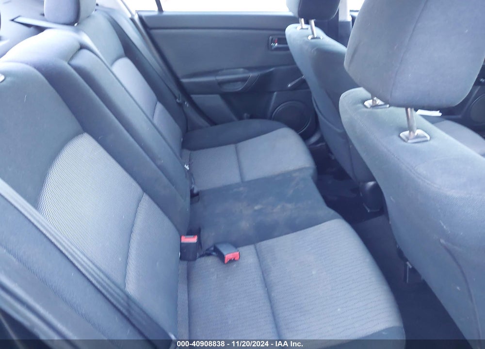 2009 MAZDA 3 I SPORT VIN: JM1BK32F391211285