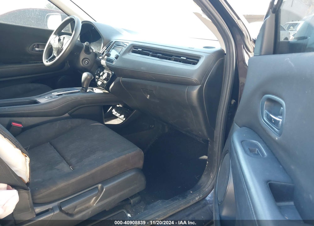 2016 HONDA HR-V LX VIN: 3CZRU5H35GM743987