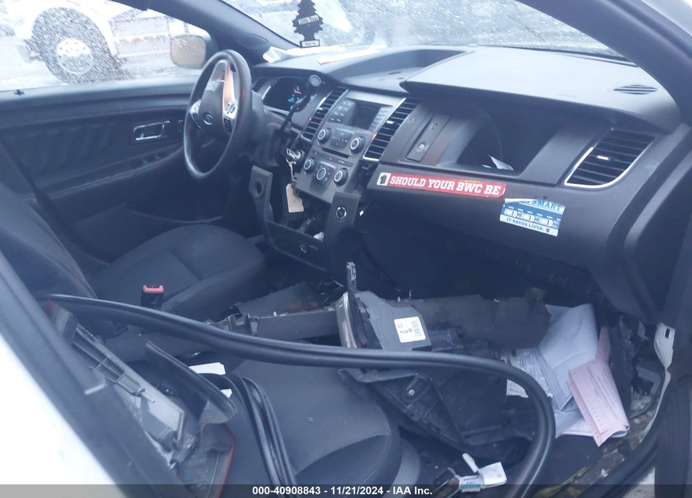2014 FORD POLICE INTERCEPTOR VIN: 1FAHP2MK1EG175240