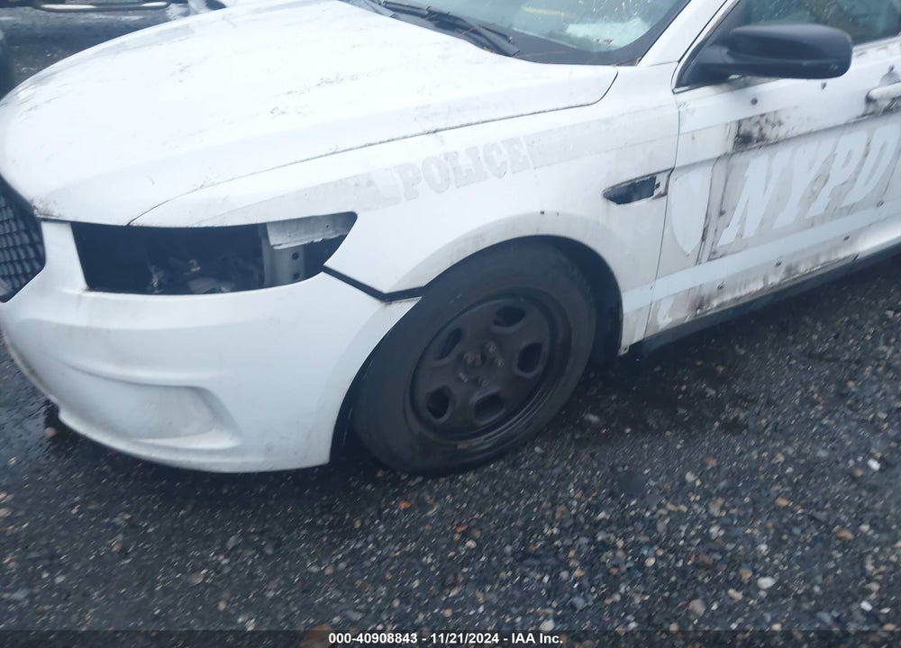 2014 FORD POLICE INTERCEPTOR VIN: 1FAHP2MK1EG175240