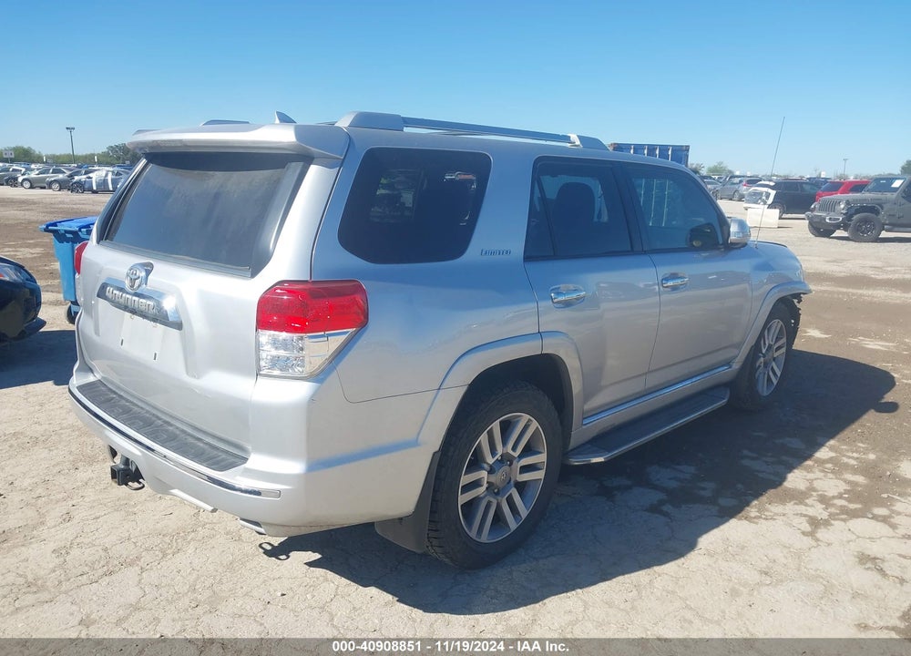 2011 TOYOTA 4RUNNER LIMITED V6 VIN: JTEZU5JR8B5031391