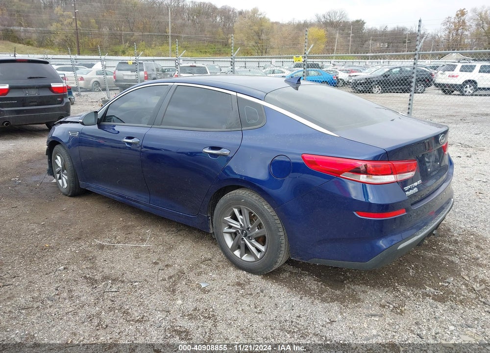 2019 KIA OPTIMA VIN: 5XXGT4L34KG374647