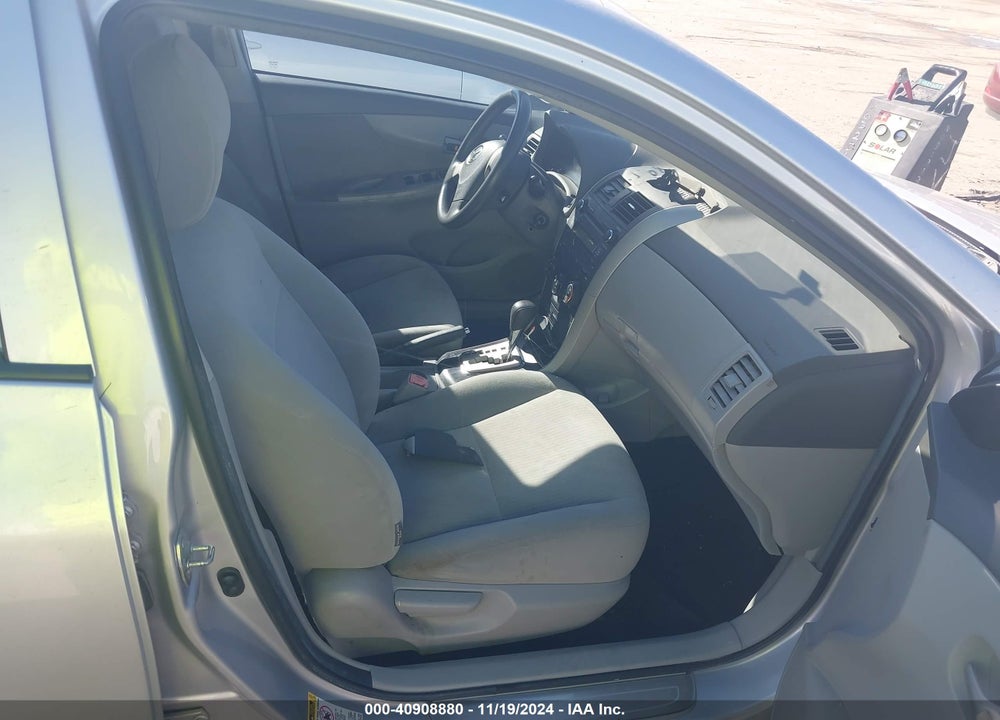 2010 TOYOTA COROLLA LE VIN: 1NXBU4EE6AZ352529