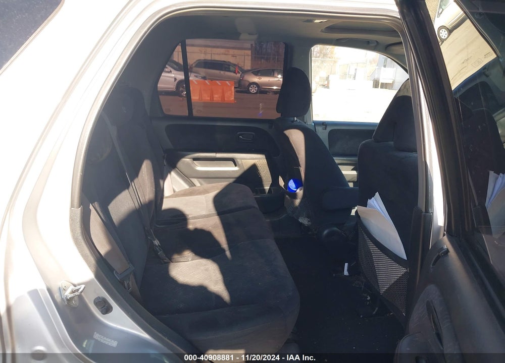 2005 HONDA CR-V EX VIN: SHSRD78825U303703